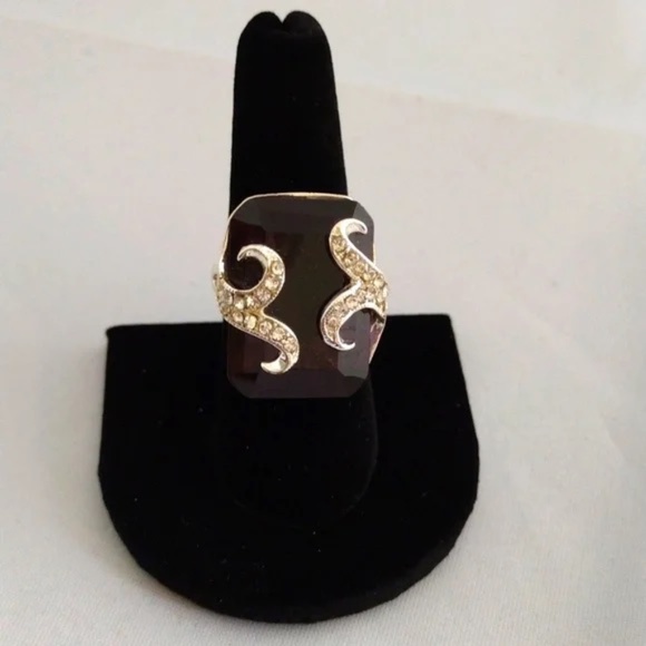 Purple Large Gemstone Silver Plated Fashion Ring NEW - Picture 2 of 3